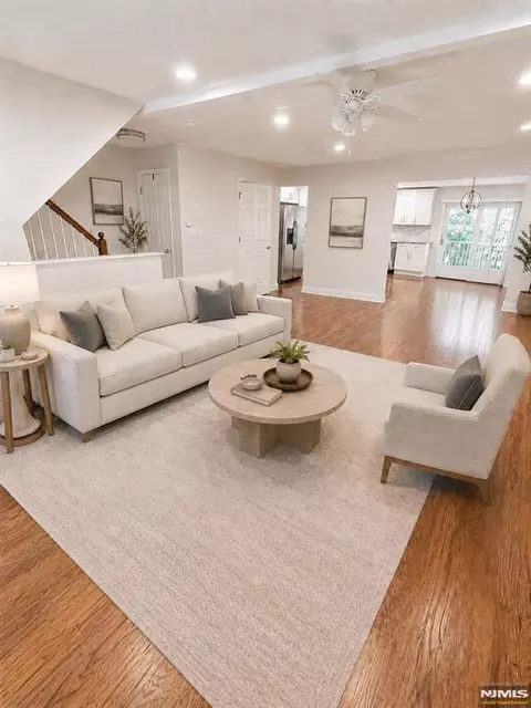 13 Canterbury Ln, New Milford, NJ 07646
