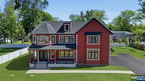 1690 Hamburg Tpke, Wayne, NJ 07470