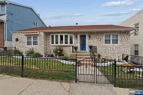 249 Bergen Ave, Kearny, NJ 07032