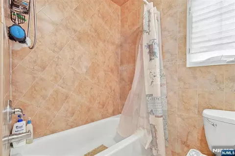 286 James St, Hackensack, NJ 07601 photo 36