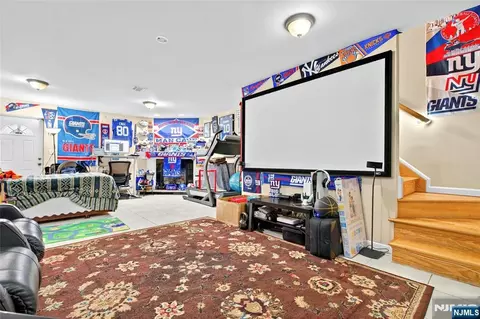 286 James St, Hackensack, NJ 07601 photo 39
