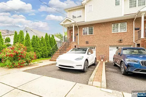 286 James St, Hackensack, NJ 07601 photo 2