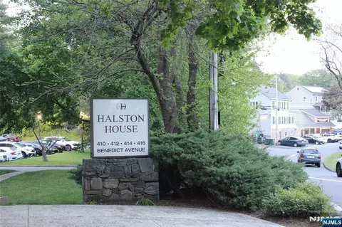410 Benedict, Tarrytown, NY 10591