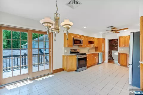 Other - 98 Vassar Dr, Paramus, NJ 07652 photo 2 of 5