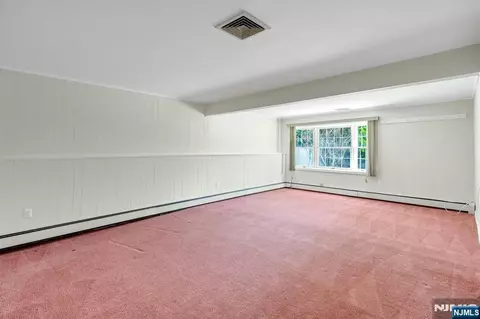 Living - 98 Vassar Dr, Paramus, NJ 07652 photo 5 of 5