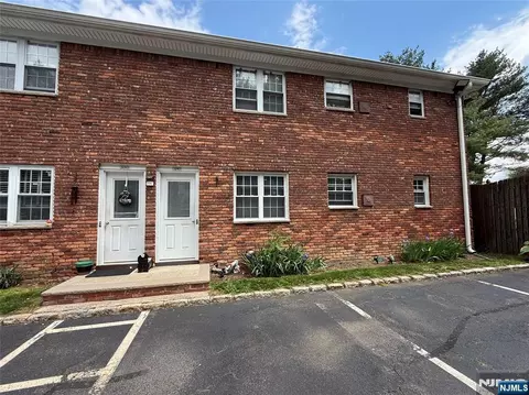 1241 Valley Rd #2, Wayne, NJ 07470 photo 6