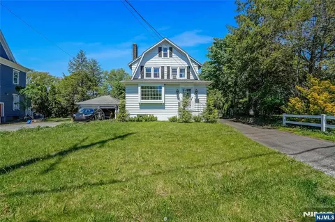 776 Maple Ave, Glen Rock, NJ 07452