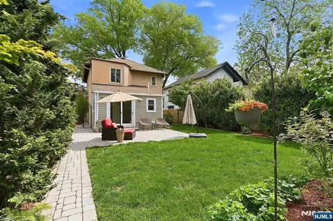 Exterior - 31 Martin Ter, Hackensack, NJ 07601 photo 4 of 5