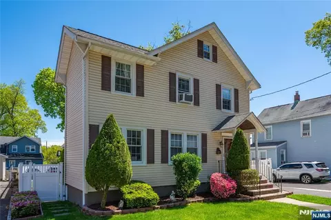 690 Garden St, Maywood, NJ 07607
