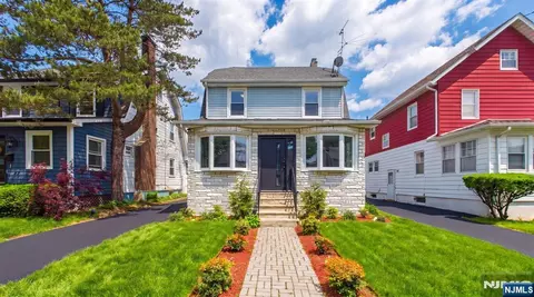71 Leslie St, East Orange, NJ 07017