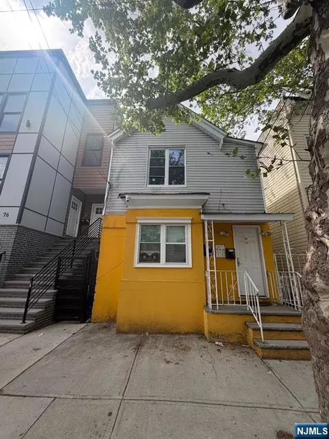 78 Garside St, Newark, NJ 07104