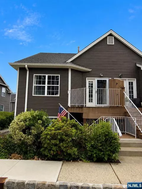 20 Midland Ave #H2, Kearny, NJ 07032