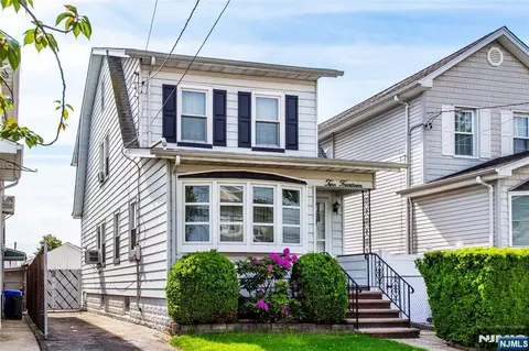 214 Prospect Ave, North Arlington, NJ 07031