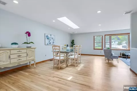 Dining - 670 Swathmore Ln, Paramus, NJ 07652 photo 2 of 3