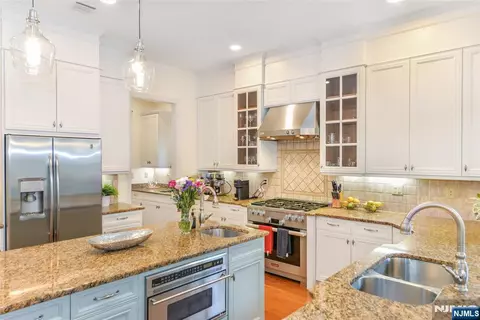 Kitchen - 3 Christopher Ct, Montclair, NJ 07042 photo 7 of 7