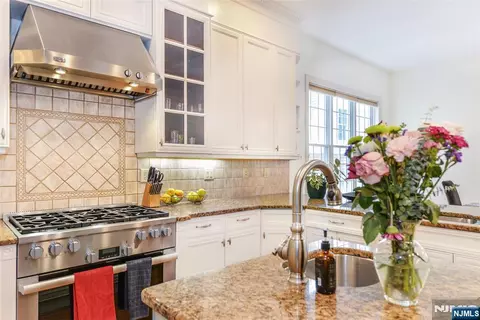 Kitchen - 3 Christopher Ct, Montclair, NJ 07042 photo 4 of 7