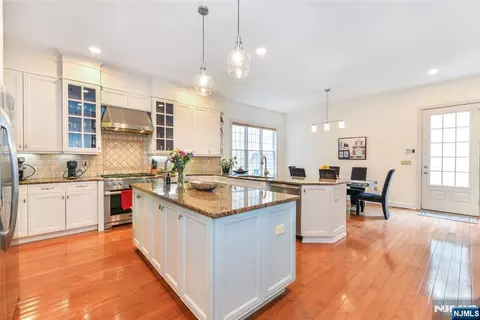 Kitchen - 3 Christopher Ct, Montclair, NJ 07042 photo 2 of 7