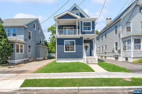 7 Valley Rd, West Orange, NJ 07052