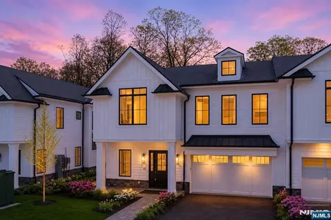 16-18 Paris Ave #16, Rockleigh, NJ 07647