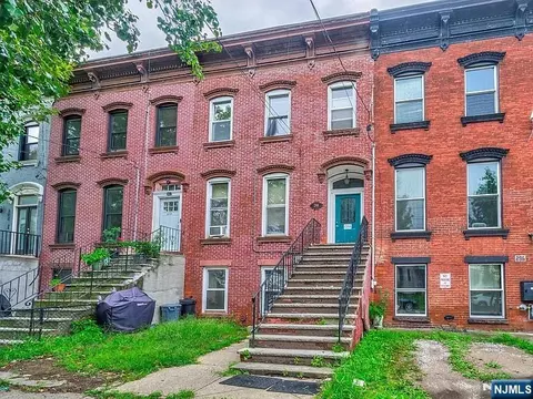 298 Princeton Ave, Jersey City, NJ 07305