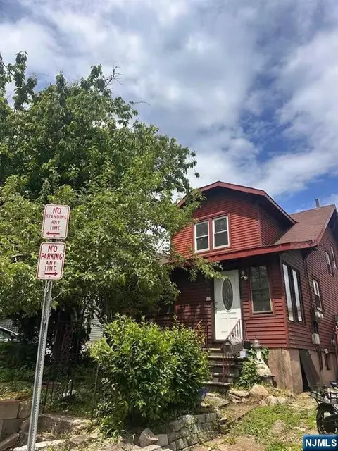852 Paulison Ave, Clifton, NJ 07011