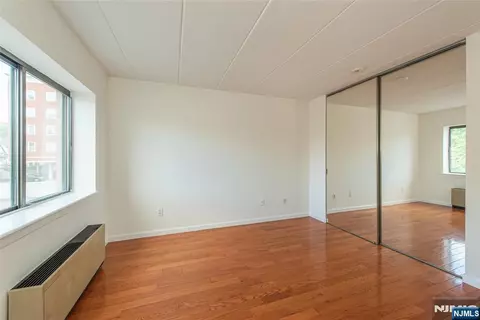 Other - 5 Linden St #3J, Hackensack, NJ 07601 photo 2 of 5