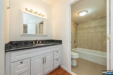 Bath - 5 Linden St #3J, Hackensack, NJ 07601 photo 1 of 2
