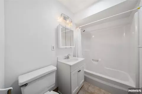 Bath - 160 Overlook Ave #2C, Hackensack, NJ 07601 photo 2 of 2