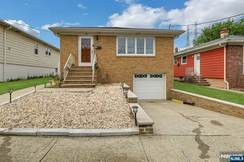 115 Lincoln Ave, North Arlington, NJ 07031