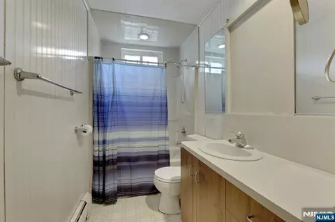 Bath - 17 Butler Pl, Haskell, NJ 07420 photo 2 of 3