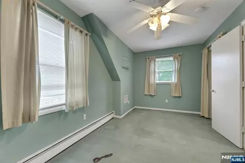 Bedroom - 17 Butler Pl, Haskell, NJ 07420 photo 8 of 8