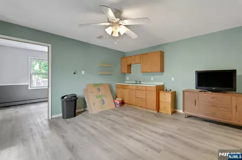 Living - 17 Butler Pl, Haskell, NJ 07420 photo 1 of 2