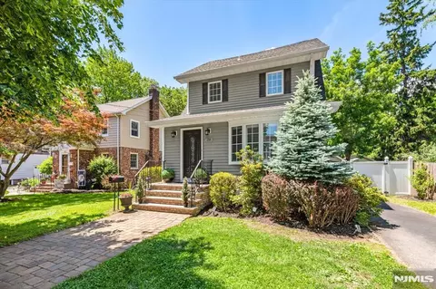 254 Elm Ave, Teaneck, NJ 07666