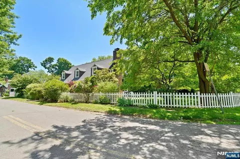 Other - 694 Sunset Rd, Teaneck, NJ 07666 photo 5 of 5