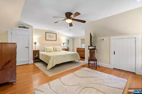 Bedroom - 694 Sunset Rd, Teaneck, NJ 07666 photo 4 of 4