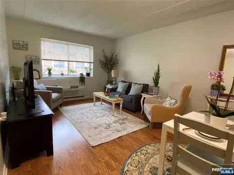 255 Tucker Ave #235, Union, NJ 07083