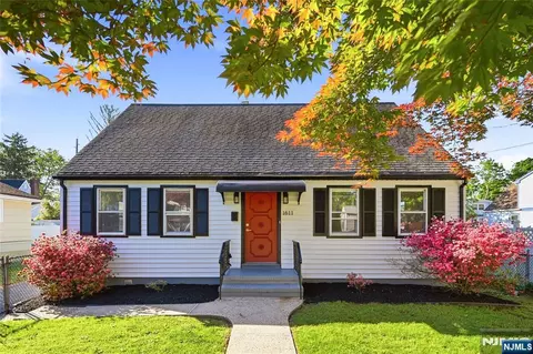 1611-1613 Slavin St, Plainfield, NJ 07063