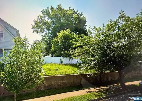 10-12 Hill St, Belleville, NJ 07109