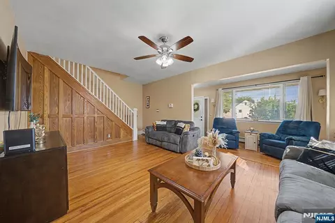 103 Chamberlain Ave, Paterson, NJ 07502