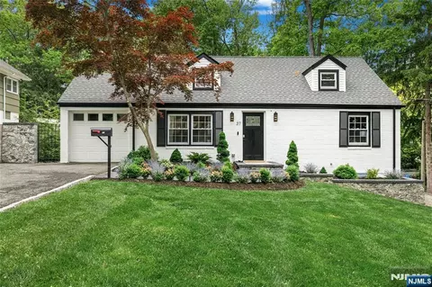 37 Seaman Rd, West Orange, NJ 07052