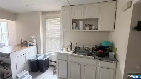 Entry Way - 191 James St, Hackensack, NJ 07601 photo 4 of 12