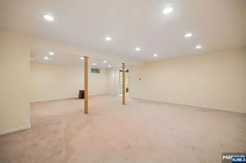Other - 6 Aster Ct, Paramus, NJ 07652 photo 5 of 5
