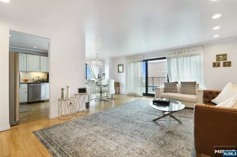 Living - 150 Overlook #PH3, Hackensack, NJ 07601 photo 1 of 6