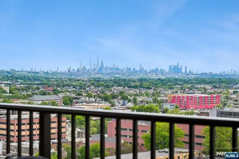 View/Area - 150 Overlook #PH3, Hackensack, NJ 07601 photo 2 of 6