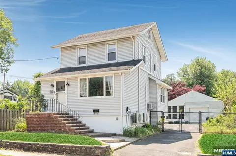 174 Phelps Ave, Bergenfield, NJ 07621
