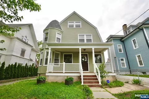 566-568 Highland, Newark, NJ 07104