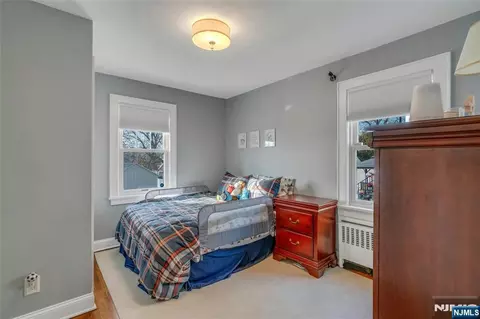 48 Harrison Ave, Waldwick, NJ 07463 photo 11