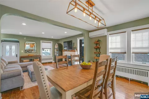 48 Harrison Ave, Waldwick, NJ 07463 photo 9