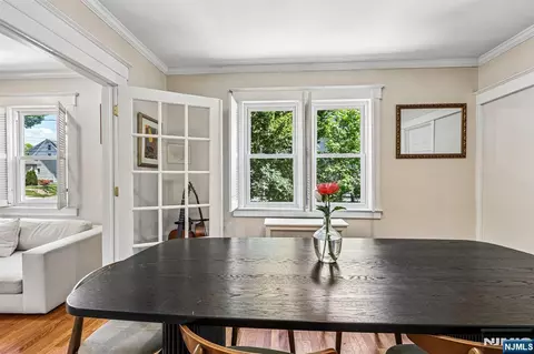 Dining - 163 Poplar Ave, Hackensack, NJ 07601 photo 4 of 5