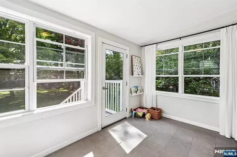 Exterior - 163 Poplar Ave, Hackensack, NJ 07601 photo 5 of 15